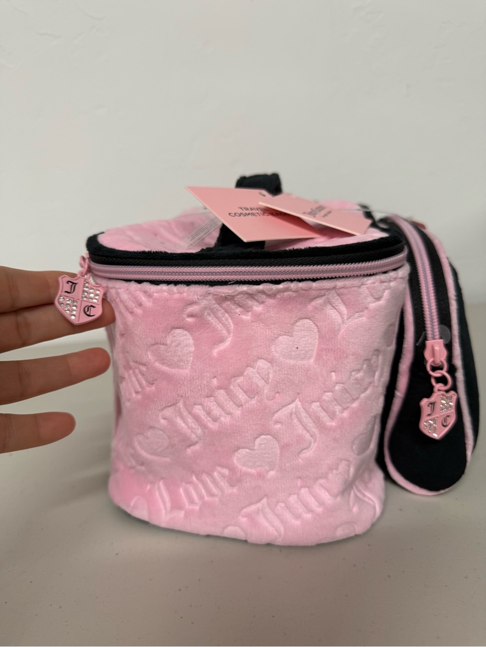Juicy Couture Pink Cosmetic Case Travel Bags 3D Velour Embroidered Logo - Picture 5 of 13